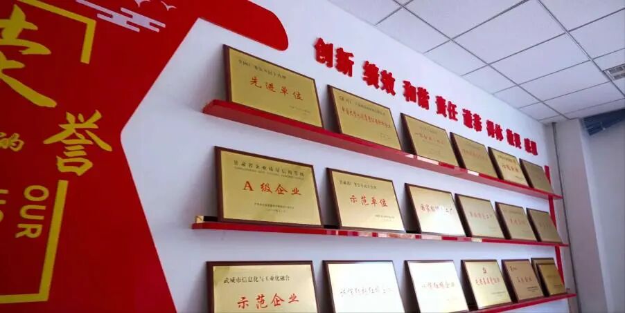 1760672278185094438.jpg 1760672278185094438.jpg