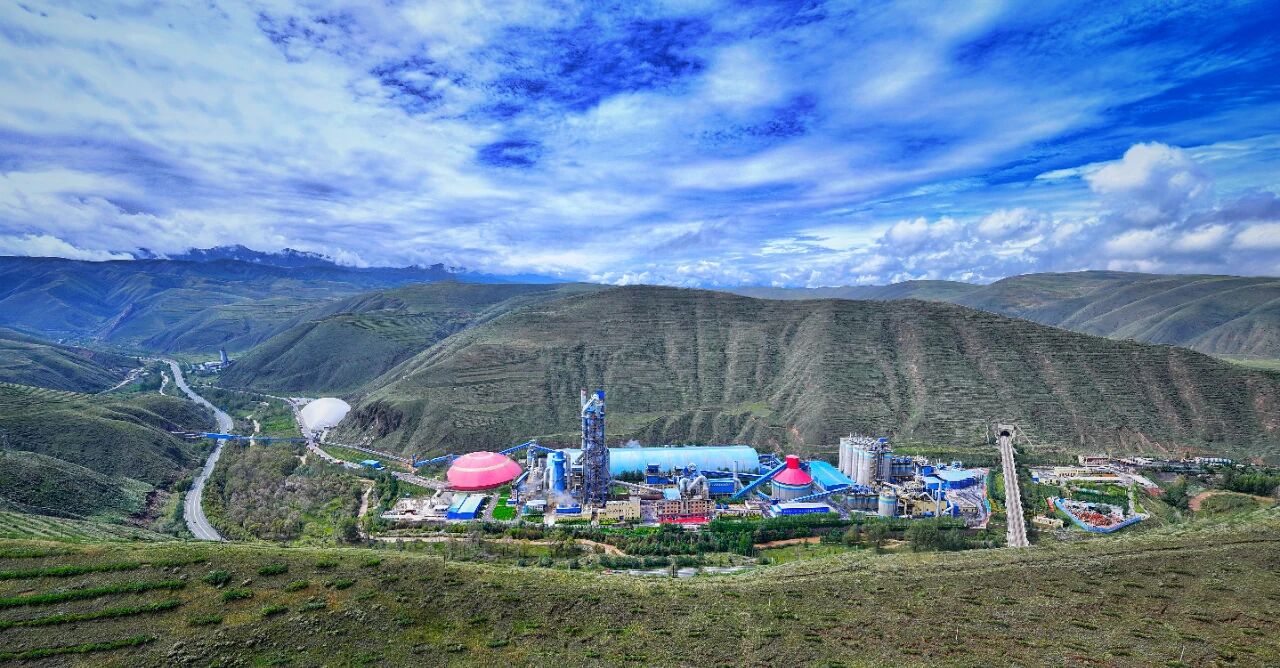 1760672298394057597.jpg 1760672298394057597.jpg