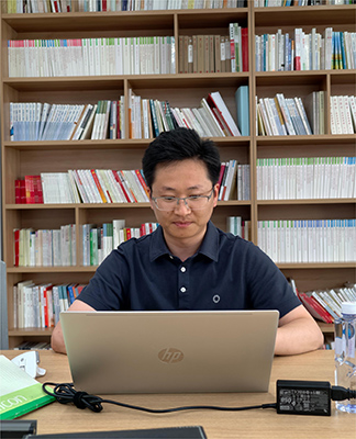 毕显新.jpg
